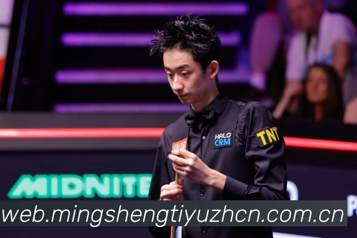 中国腰旗橄榄球迅速崛起成为年轻人追捧的新潮运动成长观察:最新赛事动态与深度分析 中国腰旗橄榄球迅速崛起成为年轻人追捧的新潮运动成长观察:最新赛事动态与深度分析